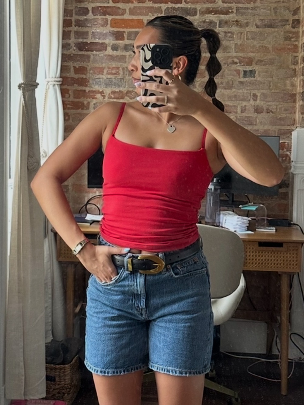 Zara mid thigh blue denim shorts